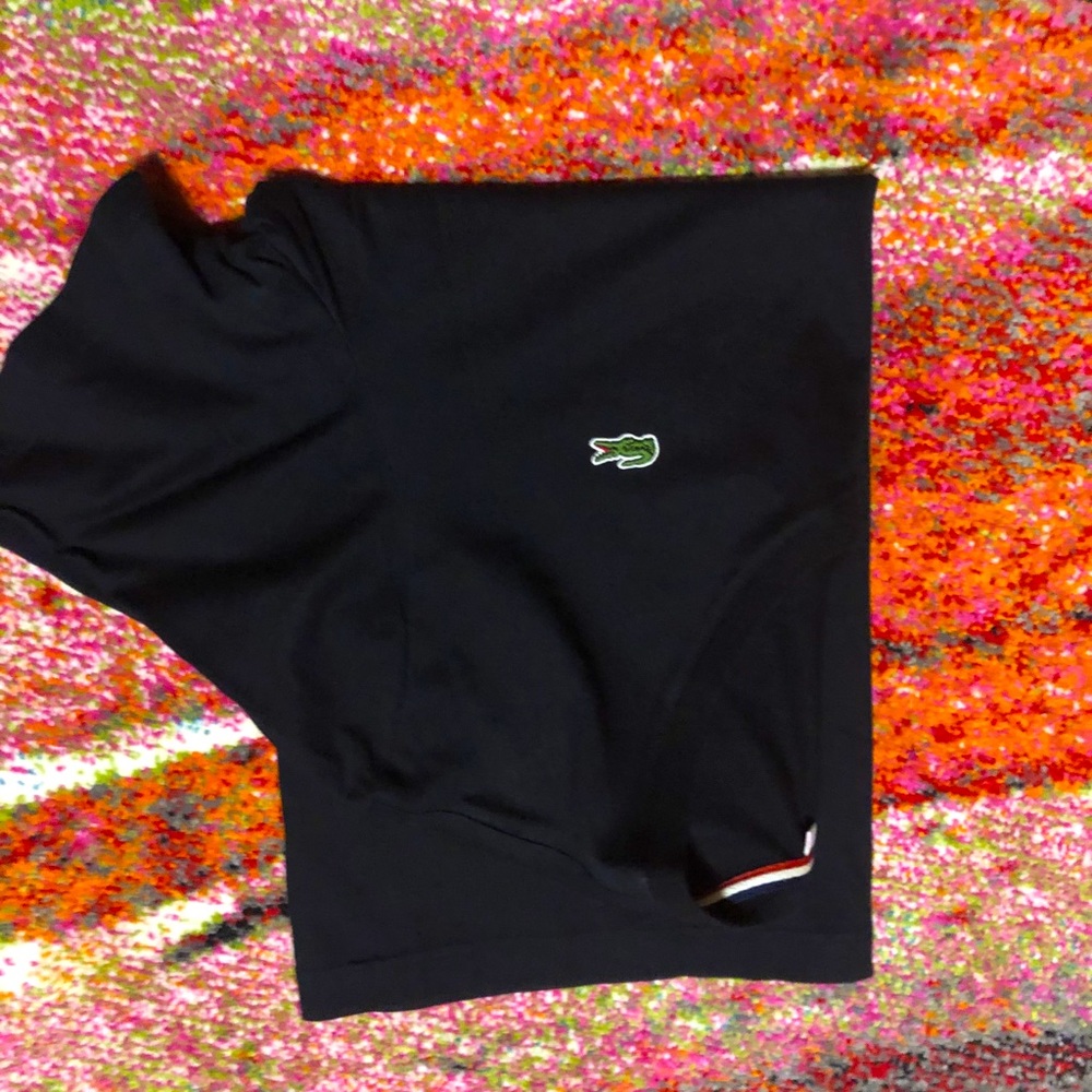 Lacoste live V-neck size 6